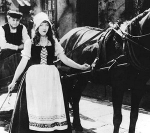 Gretchen the Greenhorn (1916)