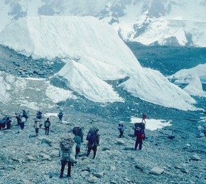 Gasherbrum - Der Leuchtende Berg (1985) - poster