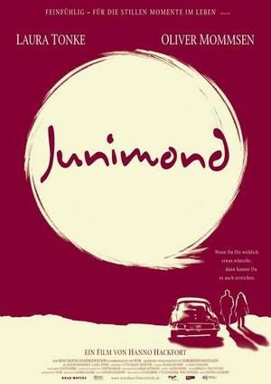 Junimond (2002) - poster