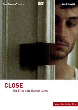 Close (2004) - poster