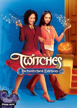 Twitches (2005) - poster
