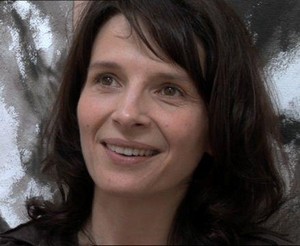Juliette Binoche dans les Yeux (2009) - poster