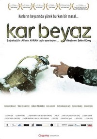 Kar Beyaz (2010) - poster