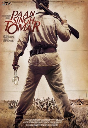 Paan Singh Tomar (2010) - poster