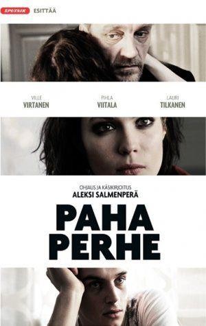 Paha Perhe (2010) - poster