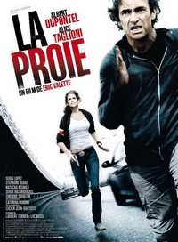 La Proie (2011) - poster