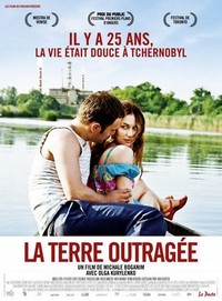 La Terre Outragée (2011) - poster