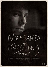 Niemand Kent Mij (2011) - poster