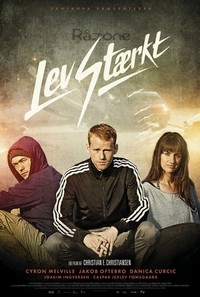 Lev Stærkt (2014) - poster