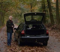 Een Lijk in het Bos (2015) - poster