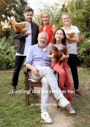 Liebling, Lass die Hühner Frei (2017) - poster