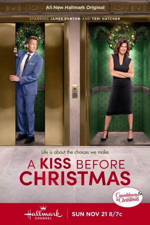 A Kiss before Christmas (2021) - poster