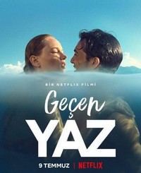 Geçen Yaz (2021) - poster