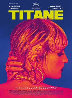 Titane (2021) - poster