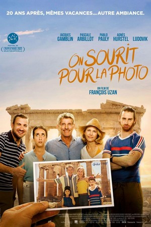 On Sourit pour la Photo (2022) - poster