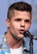 Charlie Carver