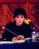 Charo López