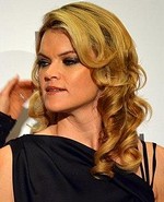 Missi Pyle