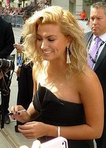 Tori Kelly