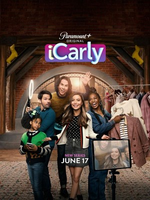 iCarly (2021 - 2023) - poster